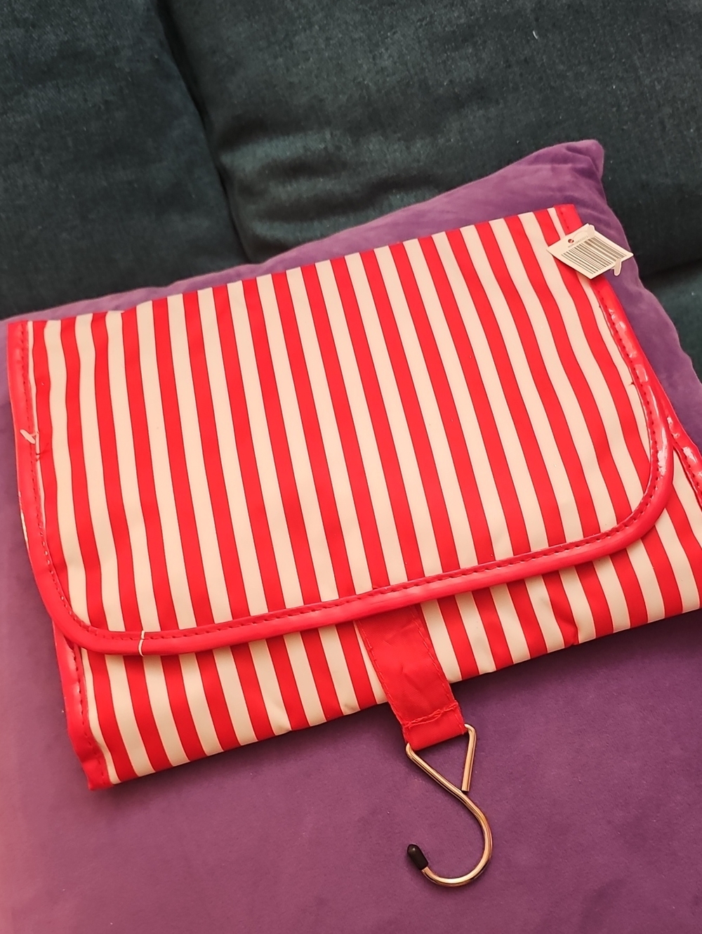 Skylite Hanging Travel Organizer